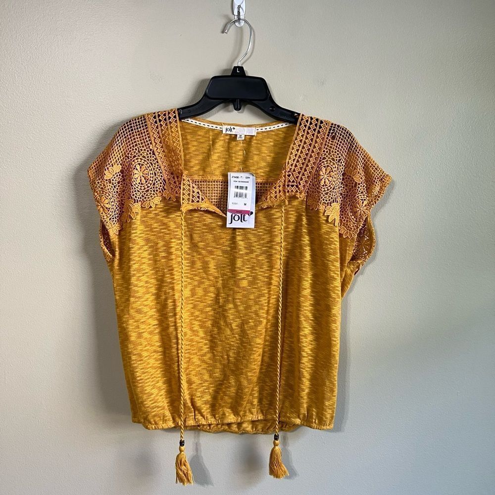 NWT jolt medium blouse
